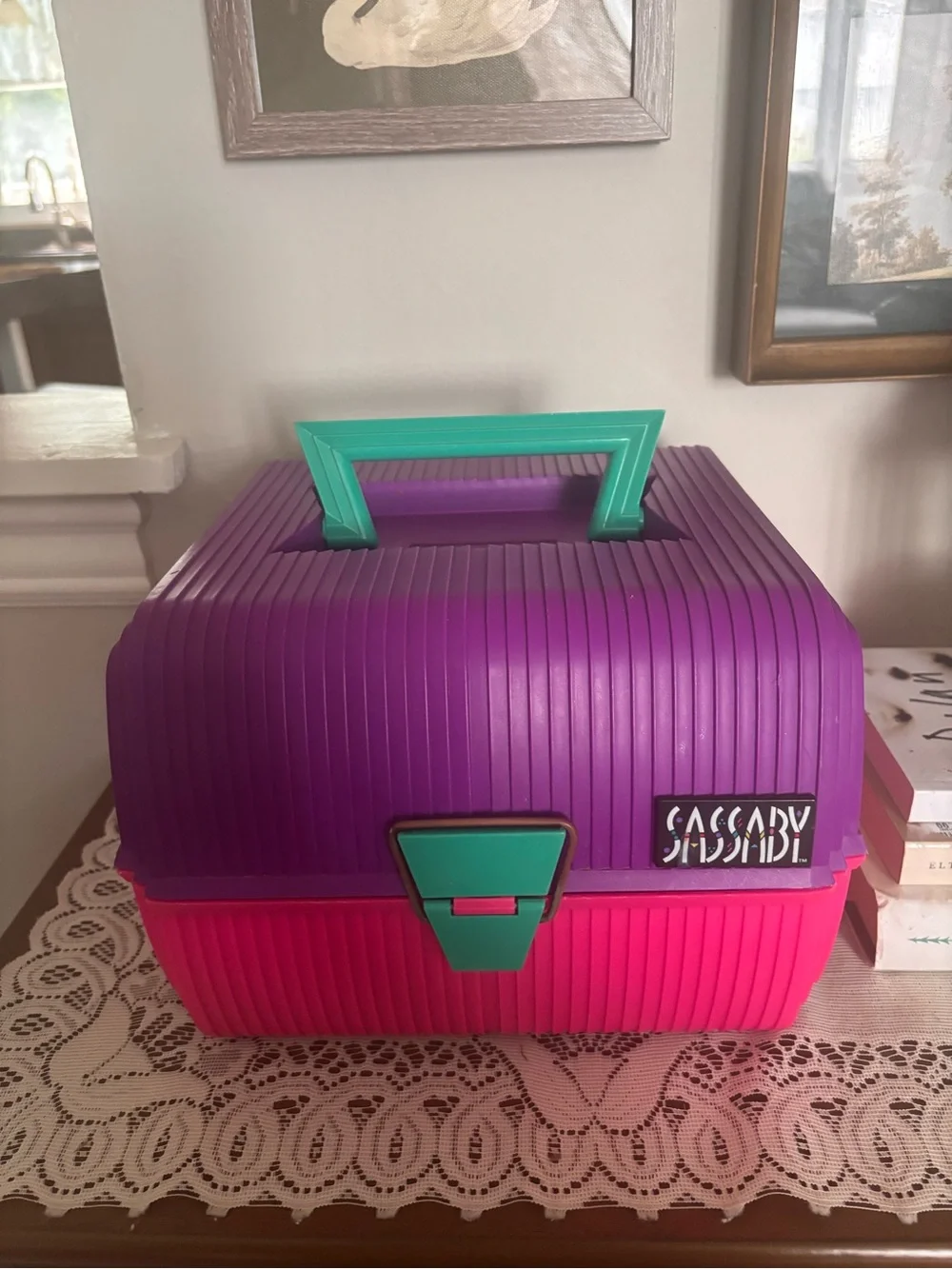 Sassaby vintage hard